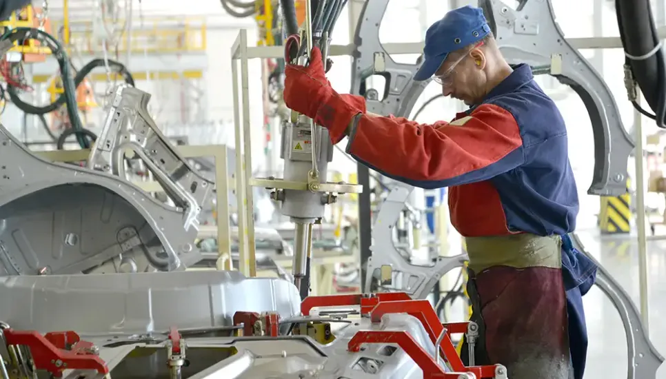 eSafetyFirst - Operating Industrial Machinery: Safety Concerns