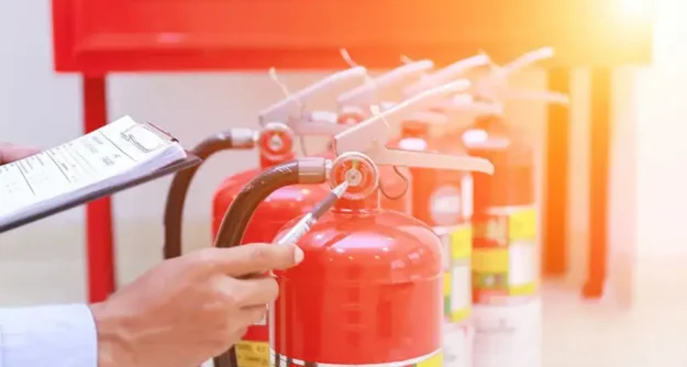 eSafetyFirst - Sécurité incendie et extincteurs : prévention et protection